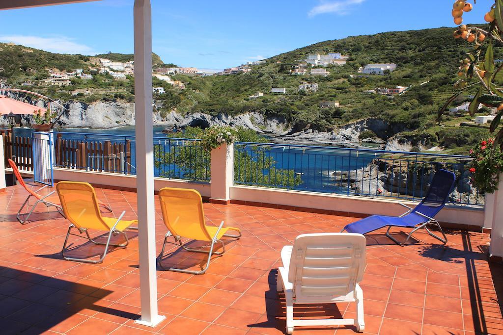 L'Incanto Di Cala Feola Πόντσα Εξωτερικό φωτογραφία